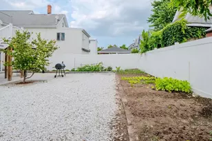 81 Cross St, Malden, MA 02148 - Photo 5