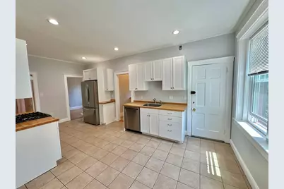476 Jamaicaway #1, Boston, MA 02130 - Photo 3