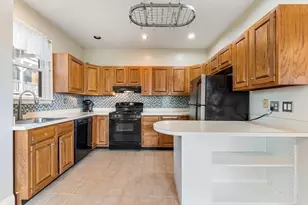 42-44 Woodlawn St, Boston, MA 02130 - Photo 7