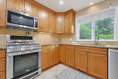 431 Main St #3, Medfield, MA 02052 - Photo 9