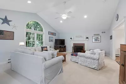 32 Field Road, Medway, MA 02053 - Photo 11