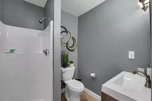 32 Williams St, Boston, MA 02446 - Photo 15