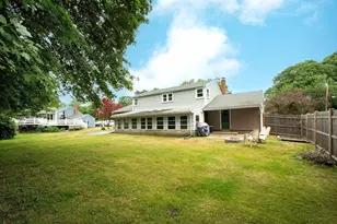 18 Oakwood Dr, Randolph, MA 02368 - Photo 31