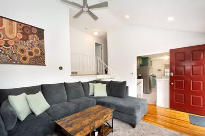18 Oakwood Dr, Randolph, MA 02368 - Photo 5