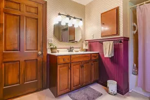 1236 Main St, Acushnet, MA 02743 - Photo 19