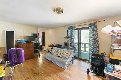 271 Humphrey St #H16, Lowell, MA 01850 - Photo 5