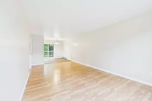 8 Meadowbrook Ct, Oxford, MA 01540 - Photo 7
