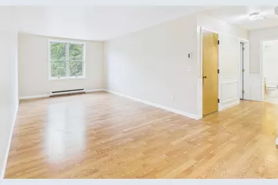 8 Meadowbrook Ct #8, Oxford, MA 01540 - Photo 9