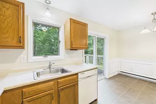8 Meadowbrook Ct, Oxford, MA 01540 - Photo 17