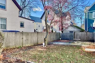 40 Howie St, Melrose, MA 02176 - Photo 15
