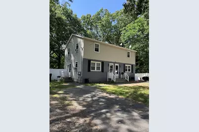 524 Goodwin St, Springfield, MA 01151 - Photo 1