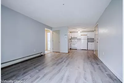 7 Karen Cir #6, Billerica, MA 01821 - Photo 5