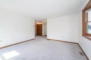 13 Meadowbrook Rd, Millis, MA 02054 - Photo 3