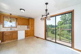 13 Meadowbrook Rd, Millis, MA 02054 - Photo 5