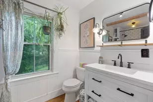 21 Lincoln St, Medway, MA 02053 - Photo 21