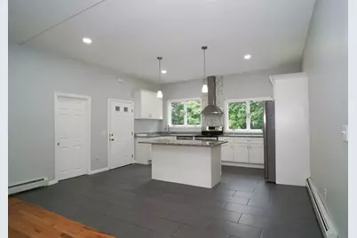 48 Andover Rd #1, Billerica, MA 01821 - Photo 5