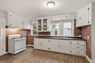 143 Highland Ave, Fitchburg, MA 01420 - Photo 13