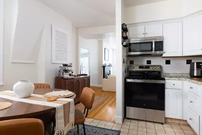2 Derne Street, Boston, MA 02114 - Photo 15