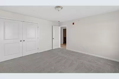 393 Court St #6, Plymouth, MA 02360 - Photo 17