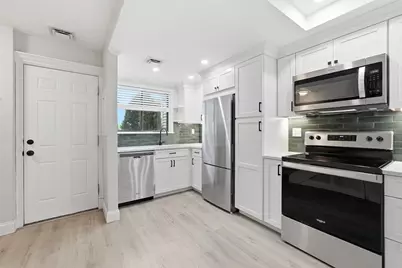 330 Sterling #B8, West Boylston, MA 01583 - Photo 5