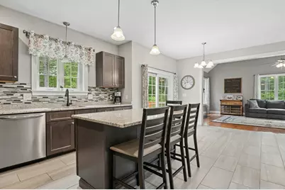 7 Whitetail Run, Auburn, MA 01501 - Photo 9