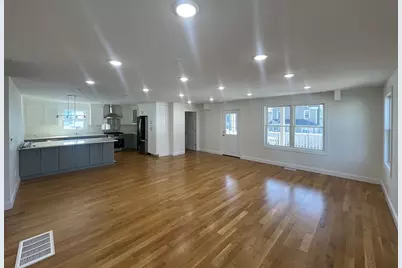 40 Everett St #2, Everett, MA 02149 - Photo 11