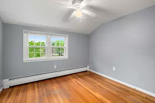 10 Locust St, Burlington, MA 01803 - Photo 17