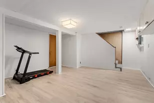 10 Locust St, Burlington, MA 01803 - Photo 23