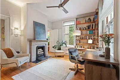 32 Hawthorn St #1, Cambridge, MA 02138 - Photo 7