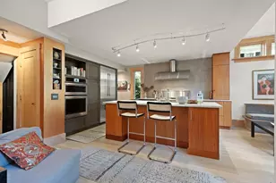 32 Hawthorn St, Cambridge, MA 02138 - Photo 15