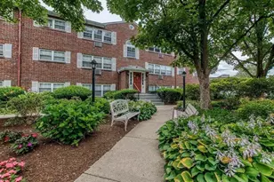 5 Cass St, Boston, MA 02132 - Photo 23