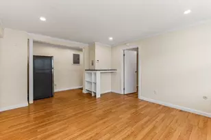 5 Cass St, Boston, MA 02132 - Photo 11