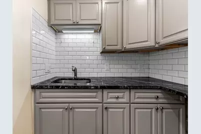 5 Cass St #2, Boston, MA 02132 - Photo 7