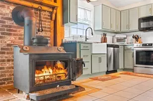 32 Ash St, Winchendon, MA 01475 - Photo 9
