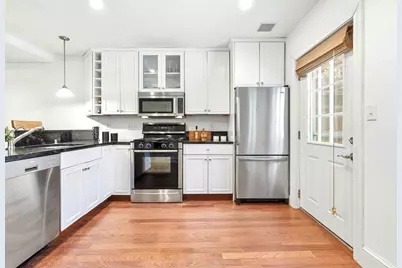15 Belmont St #1, Boston, MA 02129 - Photo 7