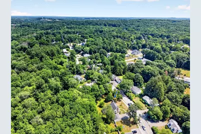 26 Brooksbie Rd, Bedford, MA 01730 - Photo 35