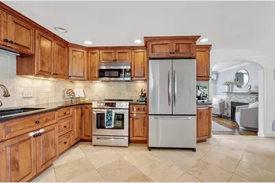 26 Brooksbie Rd, Bedford, MA 01730 - Photo 7