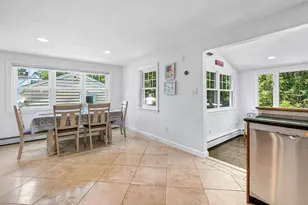 26 Brooksbie Rd, Bedford, MA 01730 - Photo 9