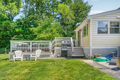 26 Brooksbie Rd, Bedford, MA 01730 - Photo 25