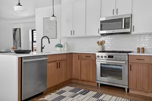 37 Kingston St, Somerville, MA 02144 - Photo 7