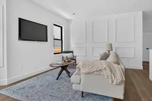 37 Kingston St, Somerville, MA 02144 - Photo 3