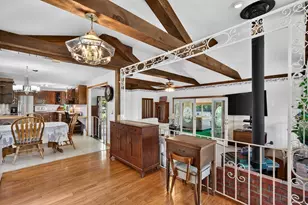 96 Sunrise Ave, Leominster, MA 01453 - Photo 13