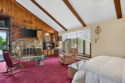 96 Sunrise Ave, Leominster, MA 01453 - Photo 21