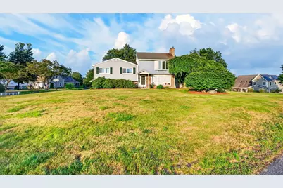 96 Sunrise Ave, Leominster, MA 01453 - Photo 3