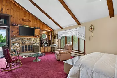 96 Sunrise Ave, Leominster, MA 01453 - Photo 21
