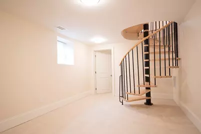158 Arlington St #1, Boston, MA 02135 - Photo 5