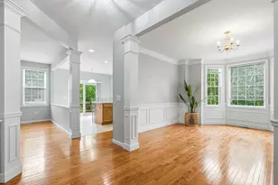 46 Tulip Cir, Grafton, MA 01560 - Photo 1