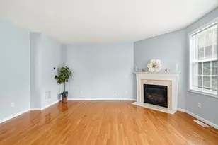 46 Tulip Cir, Grafton, MA 01560 - Photo 13