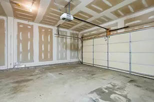 46 Tulip Cir, Grafton, MA 01560 - Photo 39