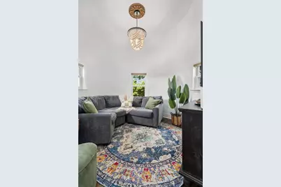 155 Franklin Ave #3, Chelsea, MA 02150 - Photo 5